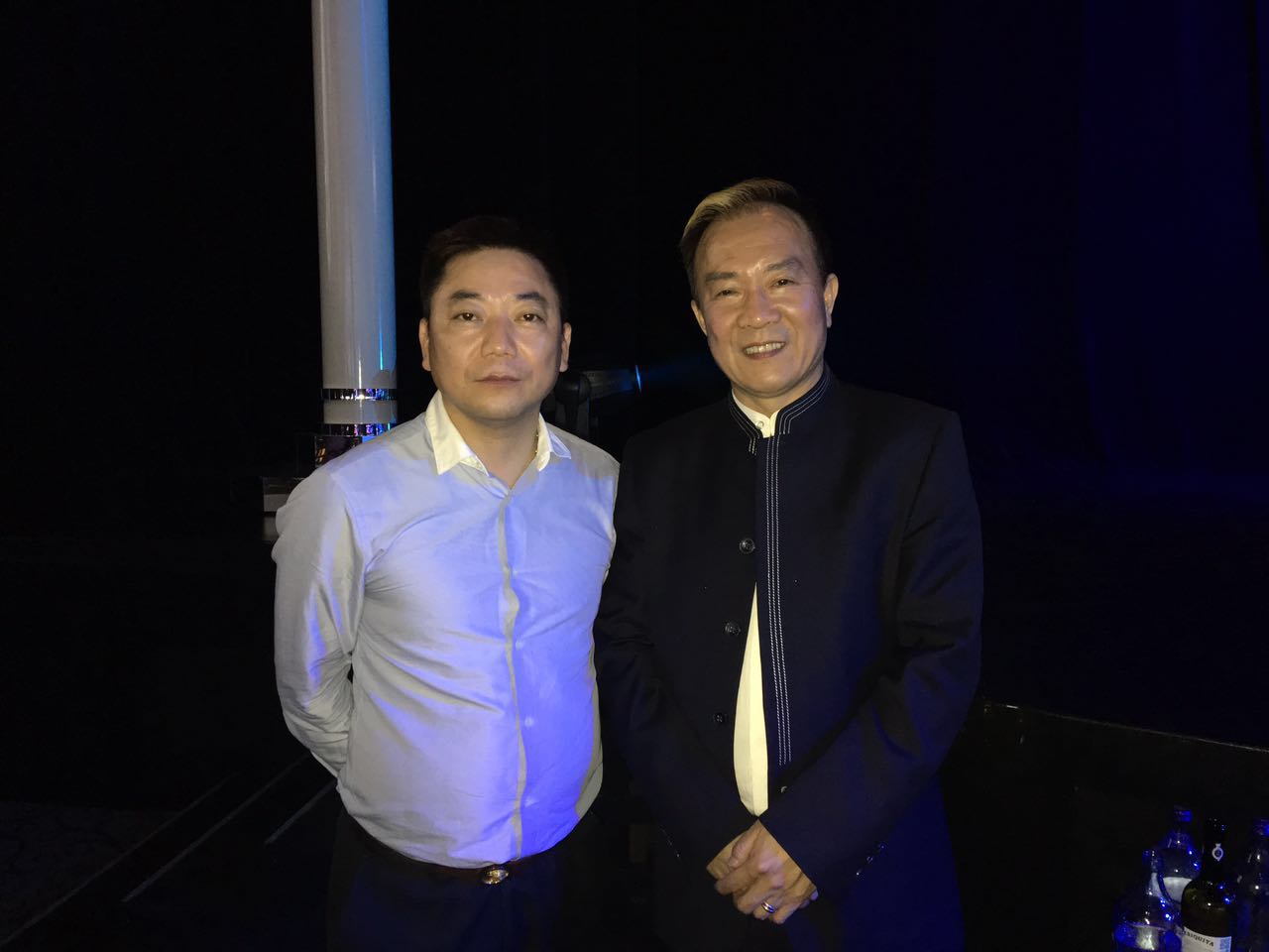 黄永杰与戴志诚合影