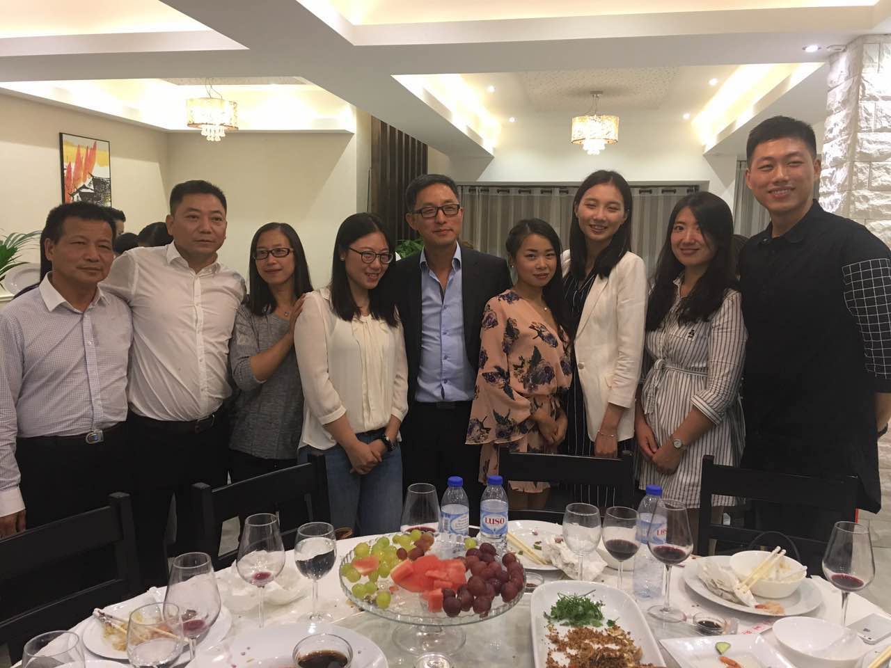 祝贺演出成功！