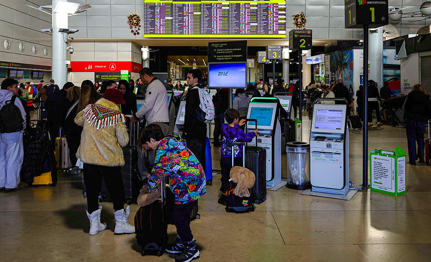 截至 9 月,航空公司因航班延误和取消欠乘客 1.45 亿欧元