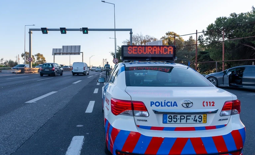 新年期间，八天运营中发生两千多起事故，造成二十三人死亡。