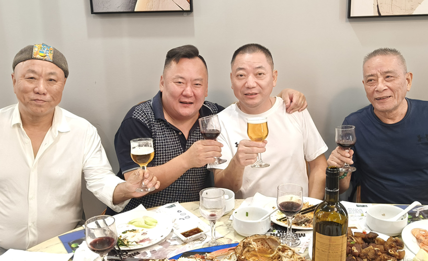 刘洋周震黄永杰和王义平